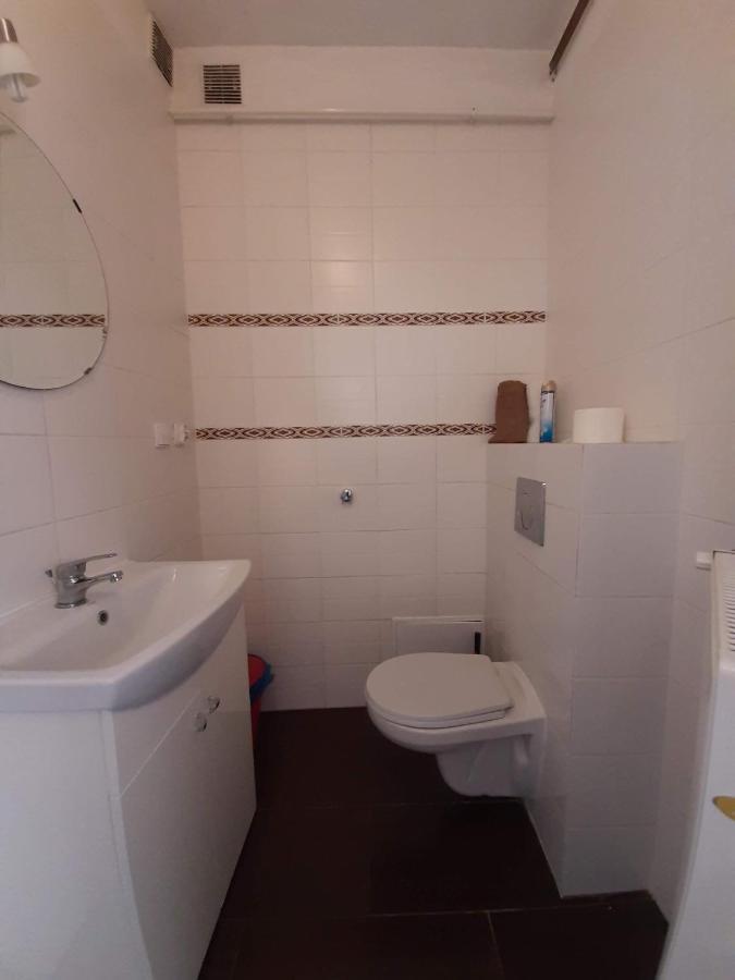 Ardo Vendeghaz Apartment ชารอชปาตัก ภายนอก รูปภาพ